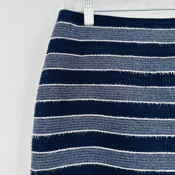LOFT Size 2 Curvy Navy Blue Striped Career Pencil Skirt Split Back Fully Lined - Picture 4 of 9